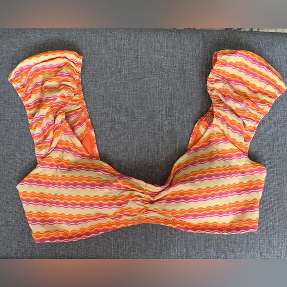 Aerie Sleeved Bandeau Bikini Top - Picture 1 of 4